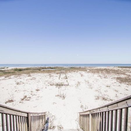 Relaxation - Large Bay Front Home Has Everything You Need For The Perfect Dauphin Island Family Holiday! Home Exterior photo