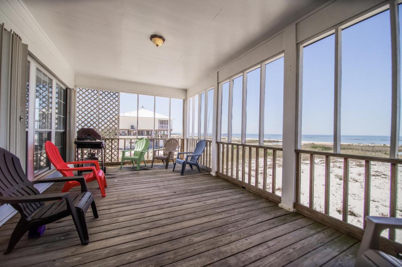 Relaxation - Large Bay Front Home Has Everything You Need For The Perfect Dauphin Island Family Holiday! Home Exterior photo